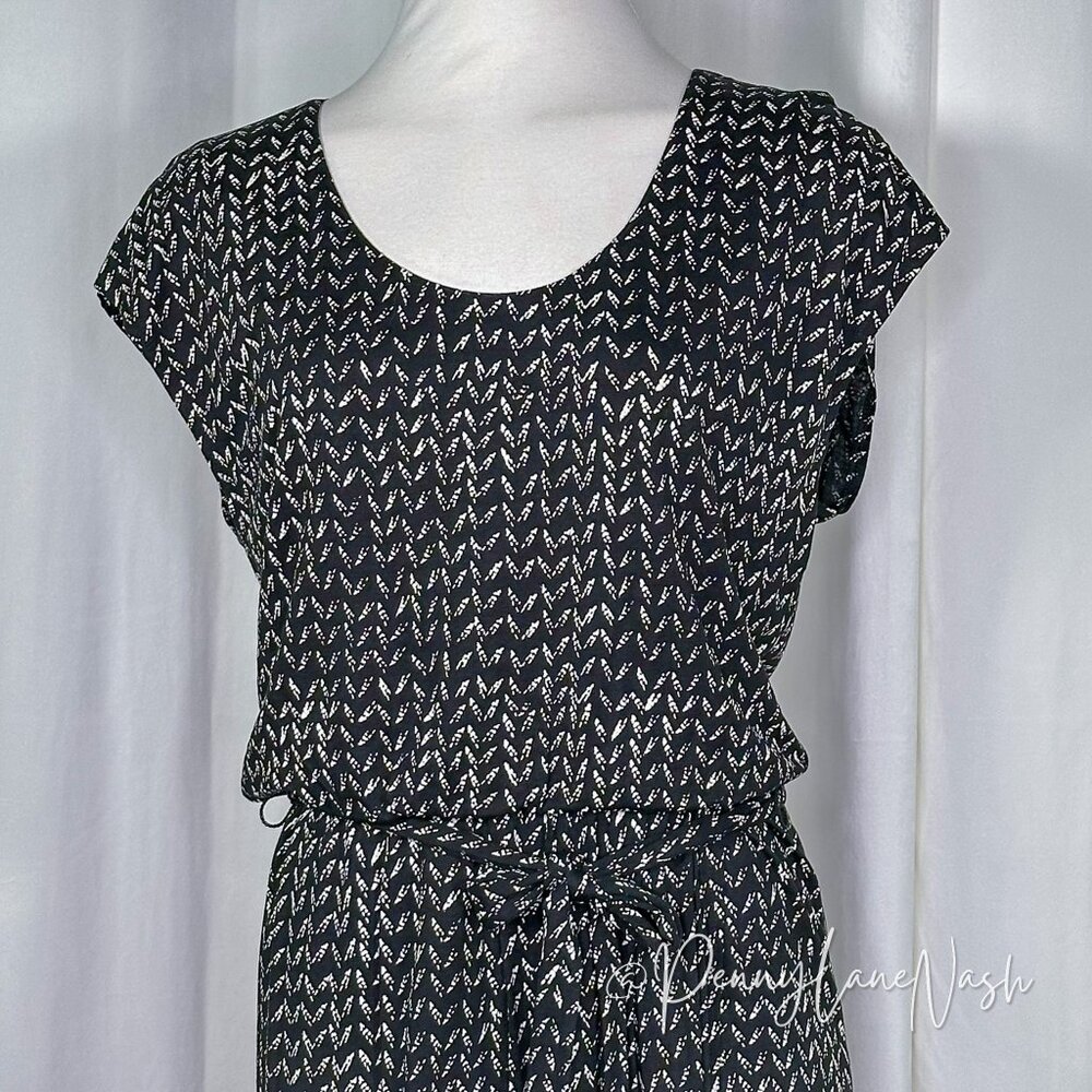 NWT Ann Taylor Loft Blouson Zigzag Print Dress Black XS - Picture 2 of 10